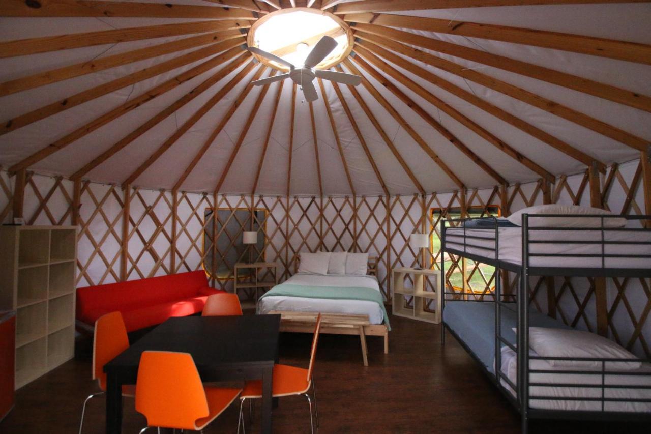 Yosemite Rv Resort Корсголд Екстериор снимка