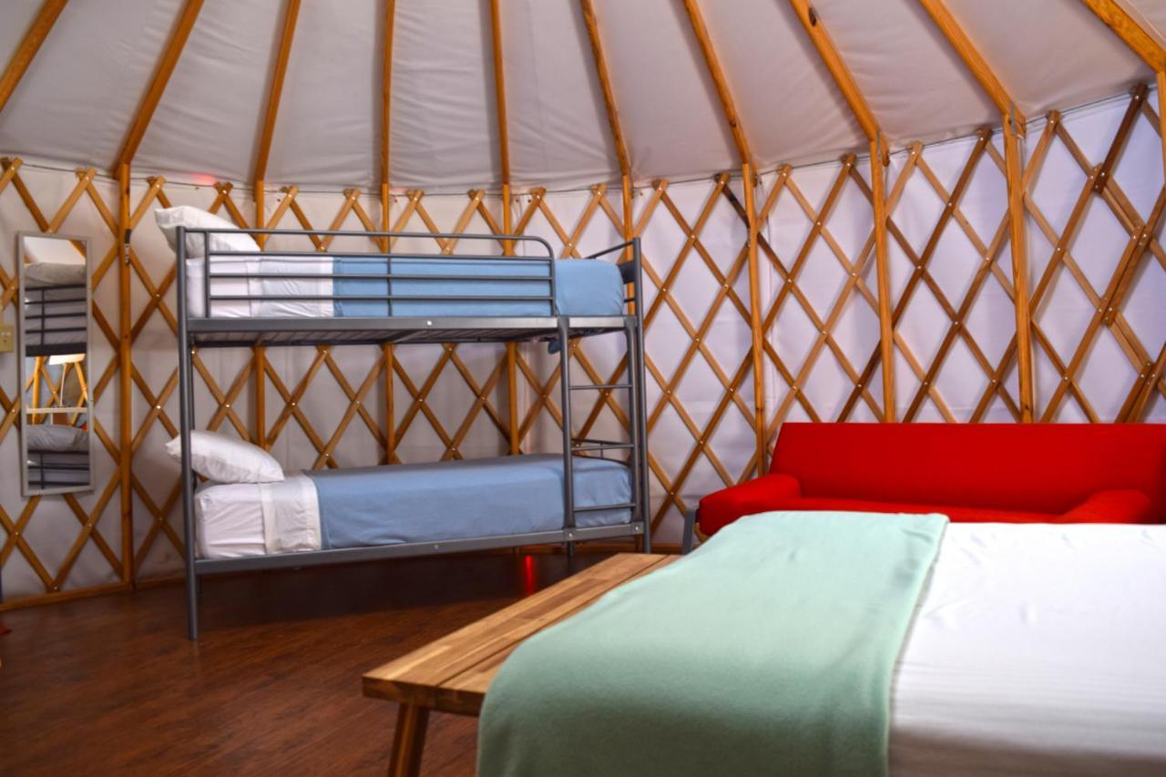 Yosemite Rv Resort Корсголд Екстериор снимка
